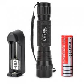 LED Strong Light Outdoor Rechargeable High-power Long-range Flashlight (Option: One battery and one charge)